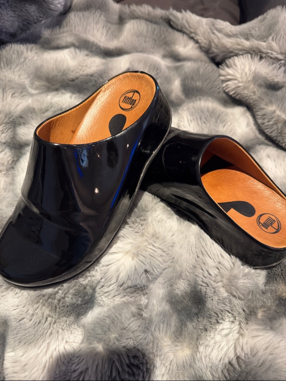 FitFlop Black Patent Slip-On Clogs